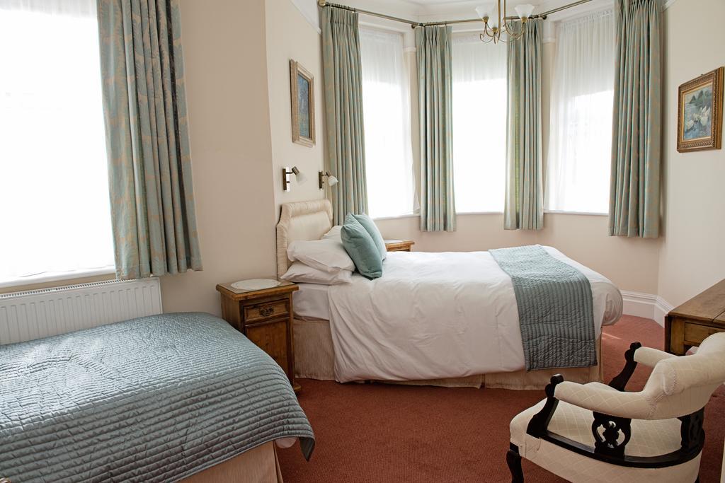 Hotel The Winter Dene Bournemouth Pokoj fotografie
